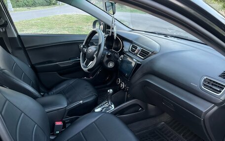 KIA Rio III рестайлинг, 2011 год, 600 000 рублей, 10 фотография