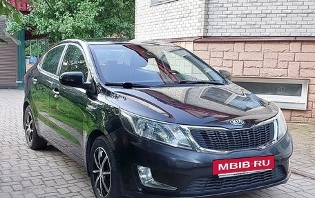 KIA Rio III рестайлинг, 2013 год, 830 000 рублей, 3 фотография