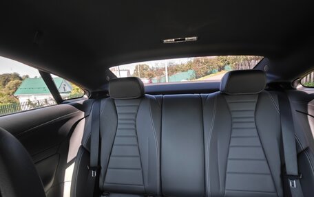 Mercedes-Benz E-Класс, 2019 год, 5 300 000 рублей, 22 фотография