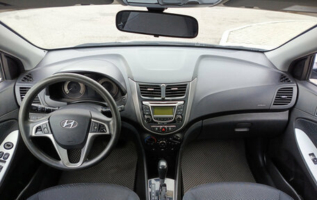 Hyundai Solaris II рестайлинг, 2014 год, 735 000 рублей, 18 фотография