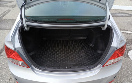 Hyundai Solaris II рестайлинг, 2014 год, 735 000 рублей, 14 фотография
