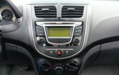 Hyundai Solaris II рестайлинг, 2014 год, 735 000 рублей, 19 фотография