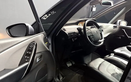 Citroen C4 Picasso II рестайлинг, 2018 год, 1 559 000 рублей, 7 фотография