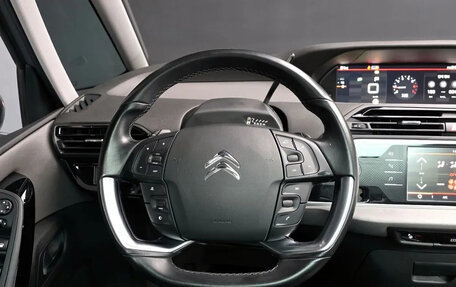 Citroen C4 Picasso II рестайлинг, 2018 год, 1 559 000 рублей, 15 фотография