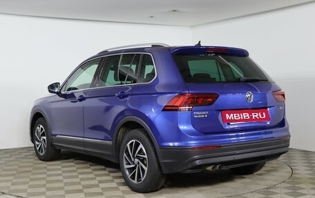 Volkswagen Tiguan II, 2018 год, 2 129 990 рублей, 7 фотография