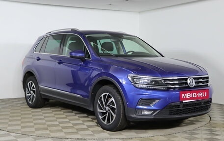 Volkswagen Tiguan II, 2018 год, 2 129 990 рублей, 3 фотография