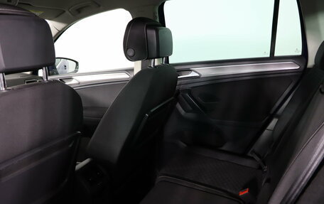 Volkswagen Tiguan II, 2018 год, 2 129 990 рублей, 22 фотография