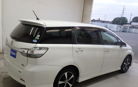Toyota Wish II, 2013 год, 1 080 000 рублей, 5 фотография