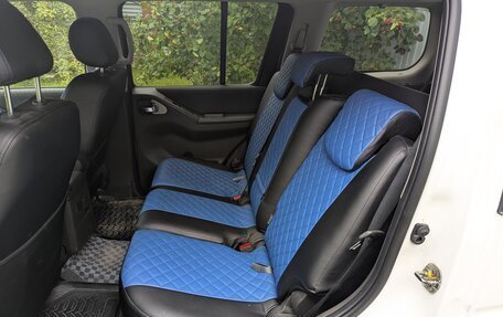 Nissan Pathfinder, 2011 год, 1 500 000 рублей, 11 фотография