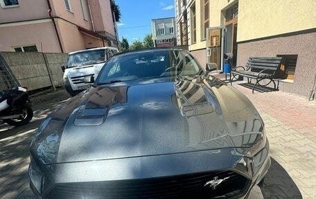 Ford Mustang VI рестайлинг, 2020 год, 2 600 000 рублей, 4 фотография