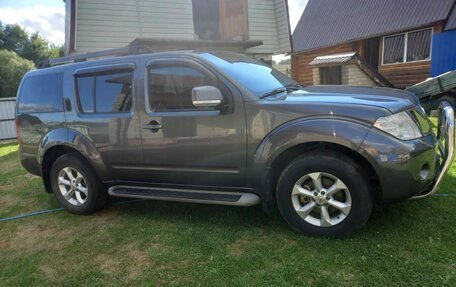 Nissan Pathfinder, 2011 год, 1 250 000 рублей, 12 фотография