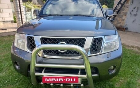 Nissan Pathfinder, 2011 год, 1 250 000 рублей, 14 фотография