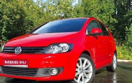 Volkswagen Golf Plus II, 2011 год, 1 499 000 рублей, 3 фотография