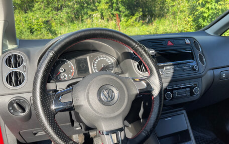 Volkswagen Golf Plus II, 2011 год, 1 499 000 рублей, 21 фотография