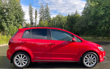 Volkswagen Golf Plus II, 2011 год, 1 499 000 рублей, 27 фотография