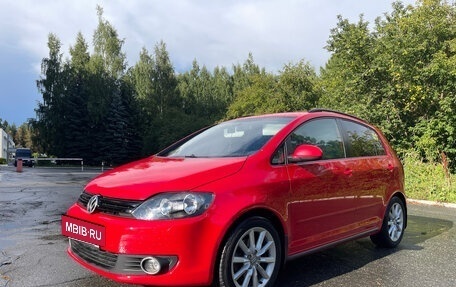 Volkswagen Golf Plus II, 2011 год, 1 499 000 рублей, 28 фотография