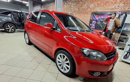 Volkswagen Golf Plus II, 2011 год, 1 499 000 рублей, 33 фотография