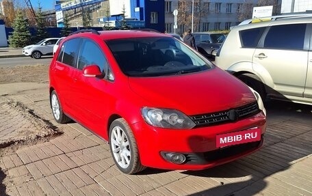 Volkswagen Golf Plus II, 2011 год, 1 499 000 рублей, 31 фотография