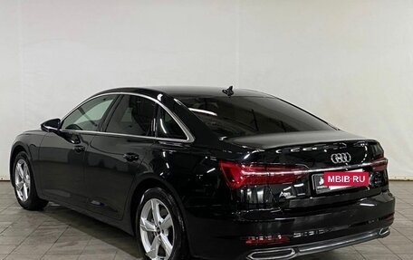 Audi A6, 2021 год, 5 200 000 рублей, 10 фотография