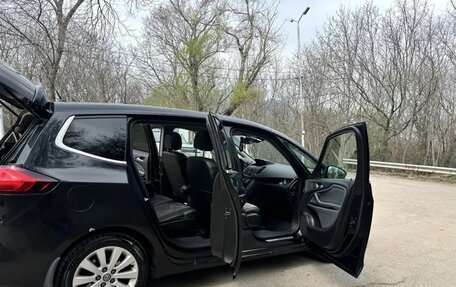 Opel Zafira C рестайлинг, 2014 год, 1 100 000 рублей, 4 фотография