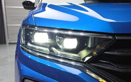 Volkswagen T-Roc I, 2022 год, 2 153 000 рублей, 5 фотография