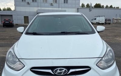 Hyundai Solaris II рестайлинг, 2013 год, 750 000 рублей, 1 фотография