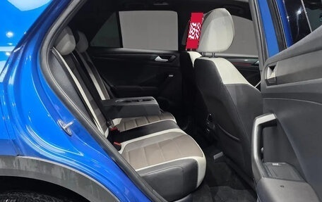 Volkswagen T-Roc I, 2022 год, 2 153 000 рублей, 14 фотография