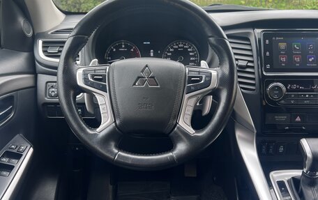 Mitsubishi Pajero Sport III рестайлинг, 2017 год, 2 519 000 рублей, 12 фотография