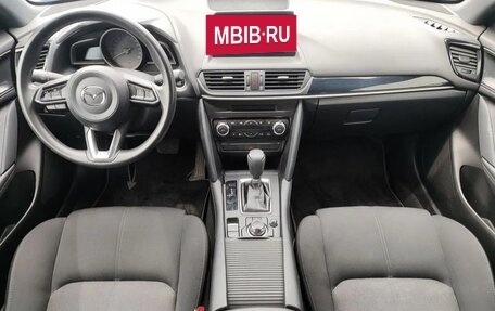 Mazda CX-4, 2023 год, 2 700 000 рублей, 11 фотография