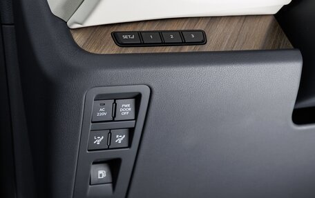 Lexus LM, 2024 год, 17 500 000 рублей, 18 фотография