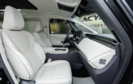 Lexus LM, 2024 год, 17 500 000 рублей, 24 фотография