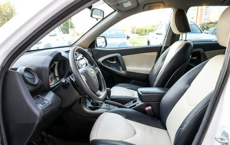 Toyota RAV4, 2010 год, 1 198 000 рублей, 15 фотография