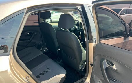 Volkswagen Polo VI (EU Market), 2016 год, 869 000 рублей, 19 фотография