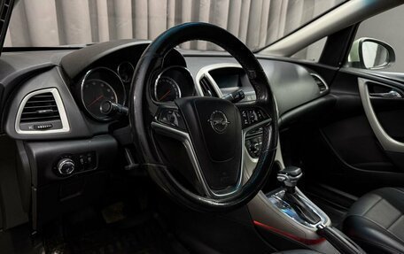 Opel Astra J, 2010 год, 579 900 рублей, 5 фотография