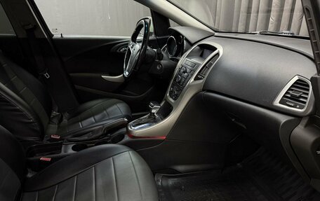 Opel Astra J, 2010 год, 579 900 рублей, 8 фотография
