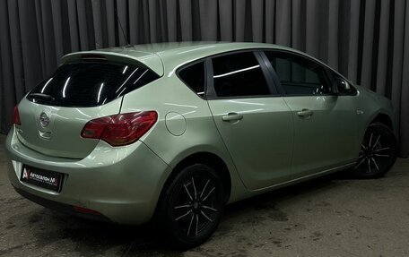 Opel Astra J, 2010 год, 579 900 рублей, 3 фотография