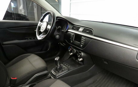 KIA Rio IV, 2017 год, 1 190 000 рублей, 5 фотография