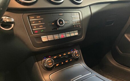 Mercedes-Benz B-Класс, 2015 год, 1 630 000 рублей, 14 фотография