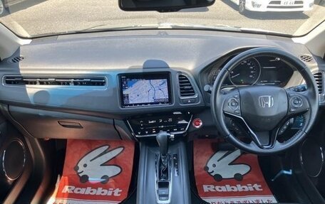 Honda Vezel, 2019 год, 1 350 000 рублей, 8 фотография