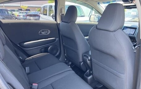 Honda Vezel, 2019 год, 1 350 000 рублей, 15 фотография