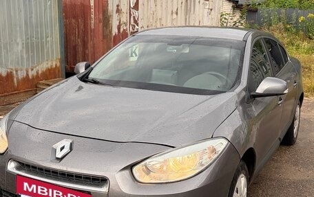 Renault Fluence I, 2010 год, 450 000 рублей, 2 фотография