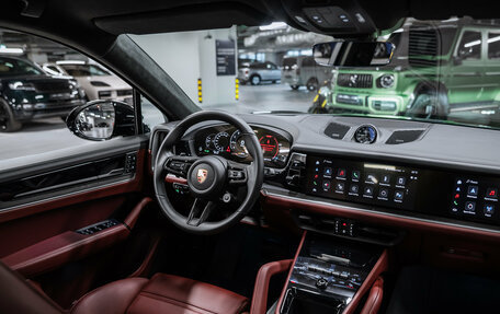 Porsche Cayenne III, 2025 год, 18 700 000 рублей, 10 фотография
