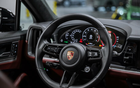 Porsche Cayenne III, 2025 год, 18 700 000 рублей, 11 фотография