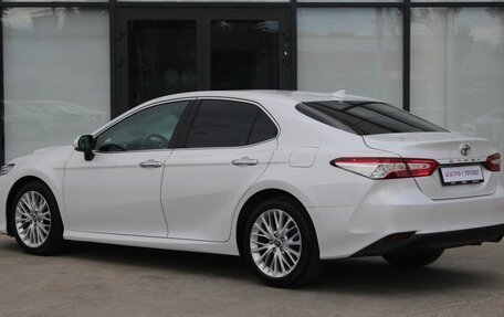 Toyota Camry, 2019 год, 2 840 000 рублей, 7 фотография