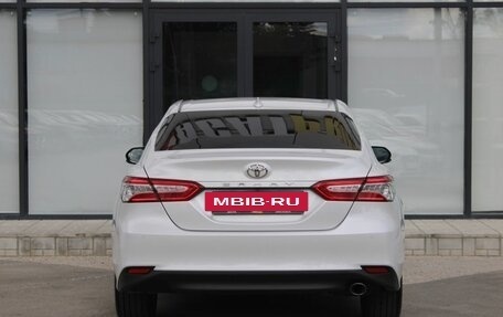 Toyota Camry, 2019 год, 2 840 000 рублей, 6 фотография
