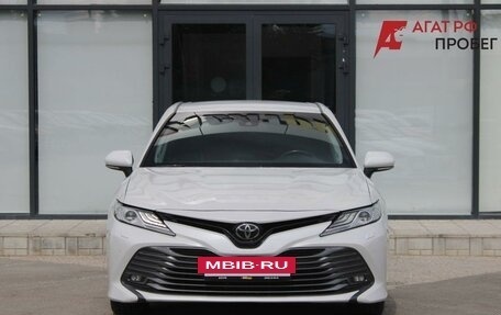 Toyota Camry, 2019 год, 2 840 000 рублей, 2 фотография