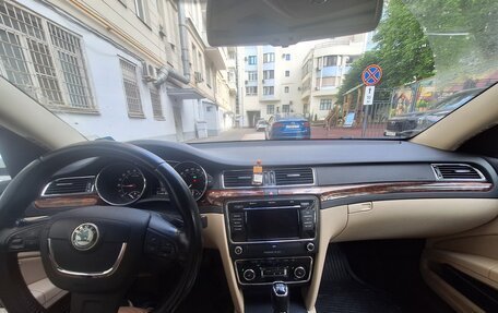 Skoda Superb III рестайлинг, 2013 год, 1 400 000 рублей, 2 фотография