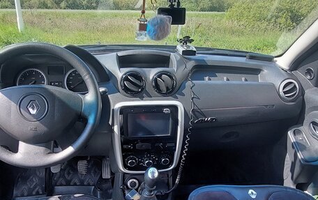 Renault Duster I рестайлинг, 2013 год, 900 000 рублей, 2 фотография