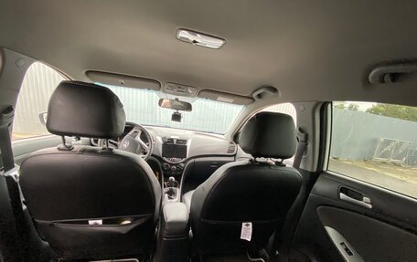 Hyundai Solaris II рестайлинг, 2013 год, 750 000 рублей, 5 фотография