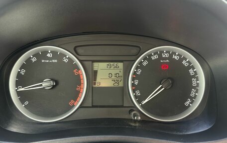 Skoda Fabia II, 2009 год, 299 000 рублей, 13 фотография